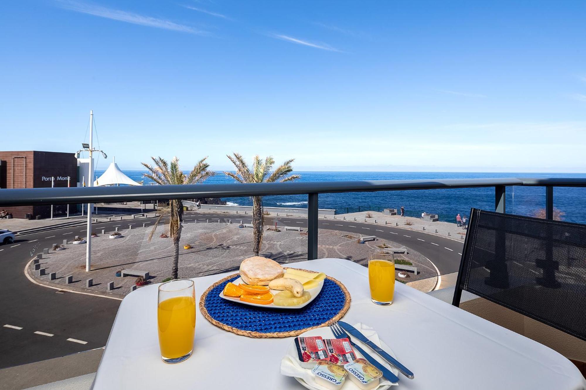 פורטו מוניז Perola Views Inn By Madeira Sun Travel מראה חיצוני תמונה